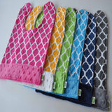 Quatrefoil Lattice Print Bib Collection